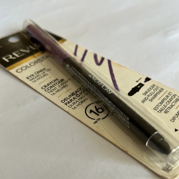💕3/$20 it- Revlon ColorStay 16 hour liner Amethyst - Picture 2 of 2